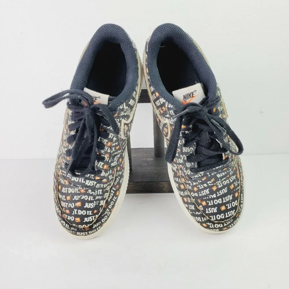 Nike Air Force 1 LV8 Kids Just Do It Black White Orange AT2976 001 Sz 3Y